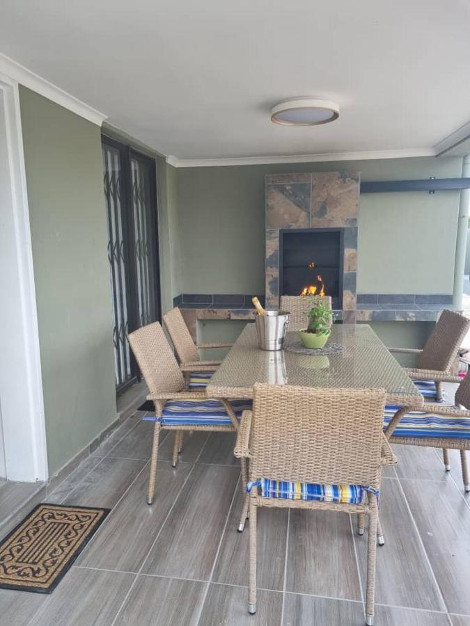 Villa 13 Maun Ngoại thất bức ảnh